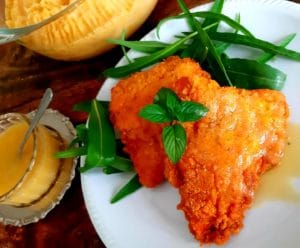 File de peste în crusta crocanta de pesmet cu reductie de lamaie