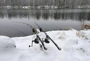 Pescuit-în-luna-Ianuarie