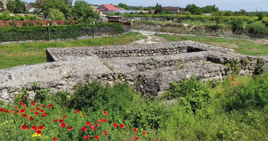 Sucidava: Cetatea de pe Malul Dunării – O Poartă spre Istoria Geto-Dacica 1 Sucidava: Cetatea de pe Malul Dunării – O Poartă spre Istoria Geto-Dacica